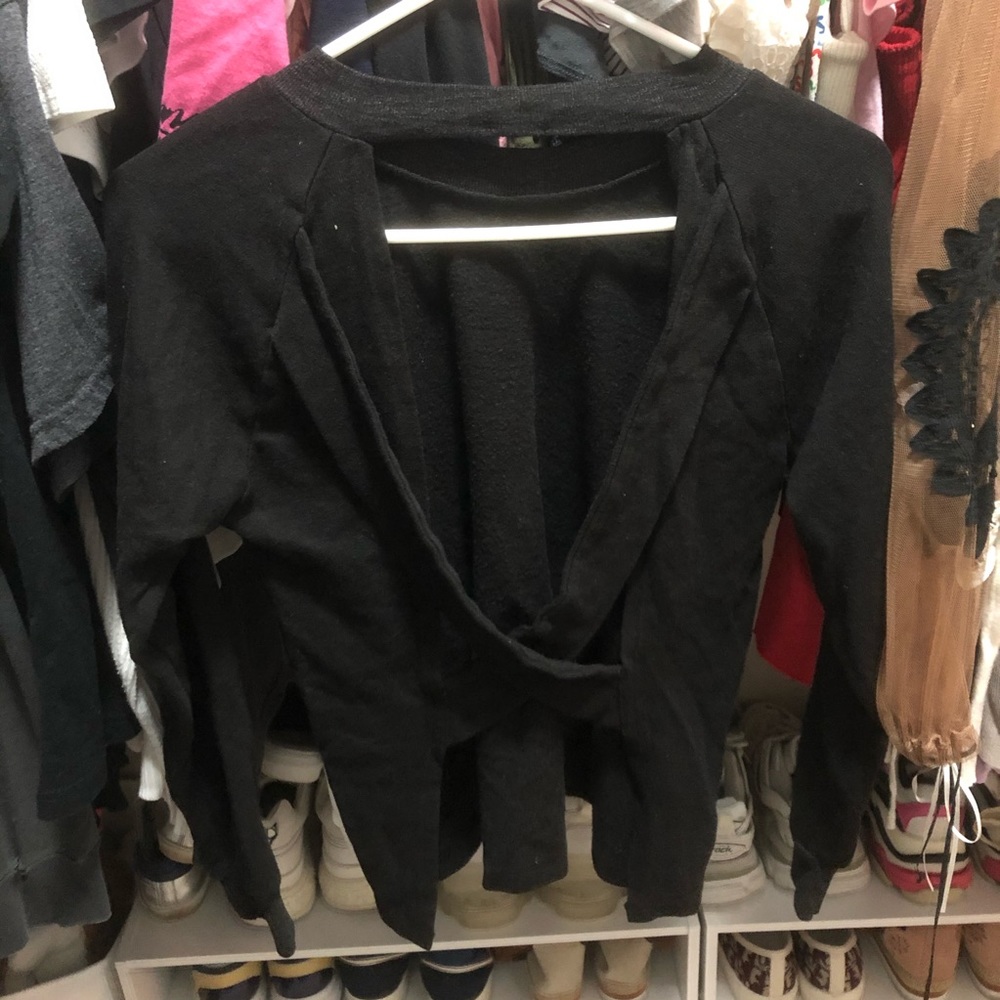 Open Back Sweater - Picture 3 of 3